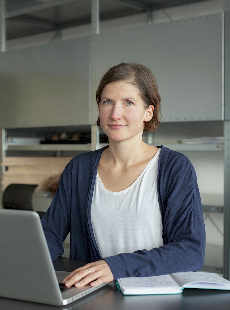 kleines Profilfoto von Diana Cürlis|Wissenschaftliche Mitarbeiterin kleines Profilfoto von Diana Cürlis|Wissenschaftliche Mitarbeiterin