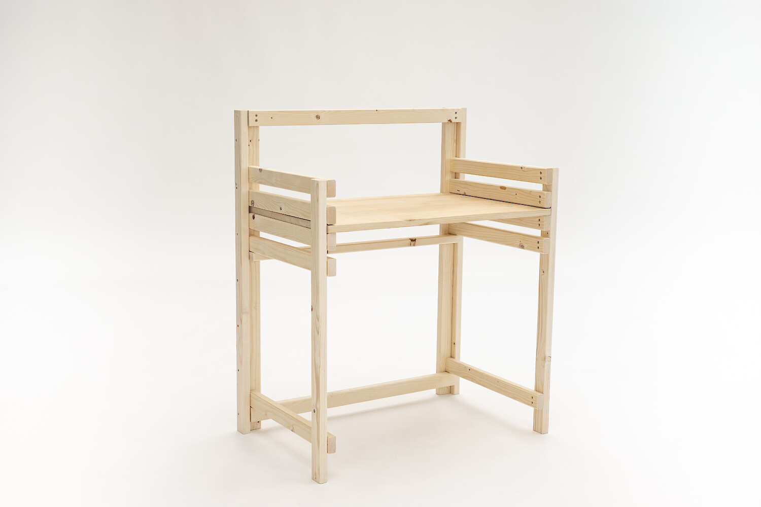 Bildname: Folkwang Finale Kindermobel Erwachsene Und Kinder Bauen Zusammen F4gqjh.1500x0