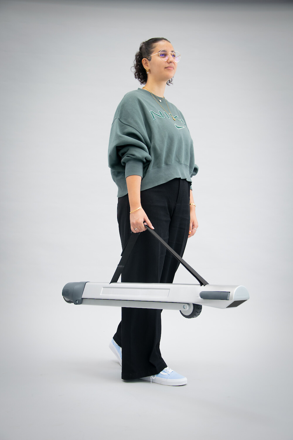 Bildname: Folkwang Finale Kompaktheit Und Portabilitat Eines E Scooters 15ocqa.1000x0
