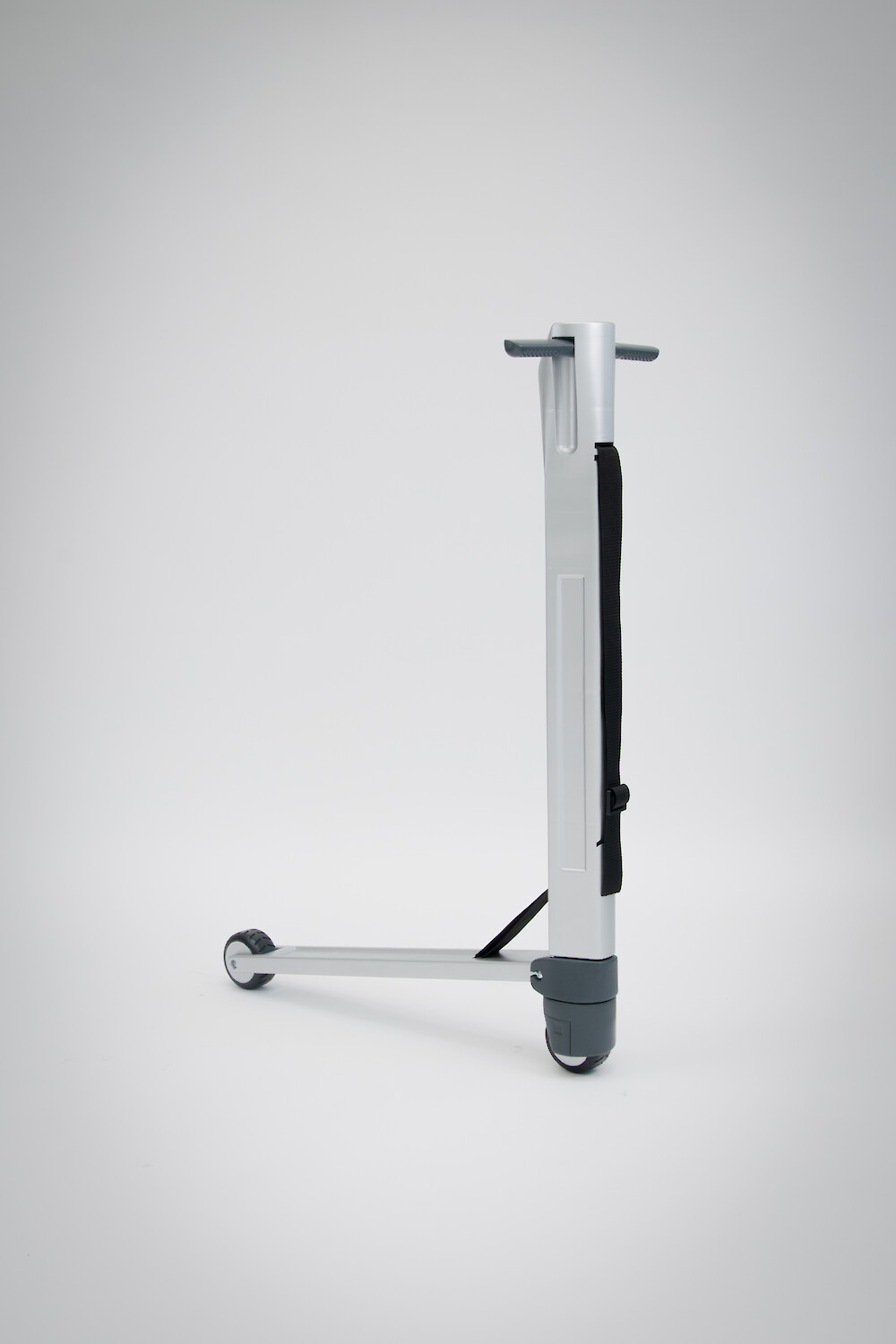 Bildname: Folkwang Industrial Design Kompaktheit Und Portabilitat Eines E Scooters E4hcv2.1000x0