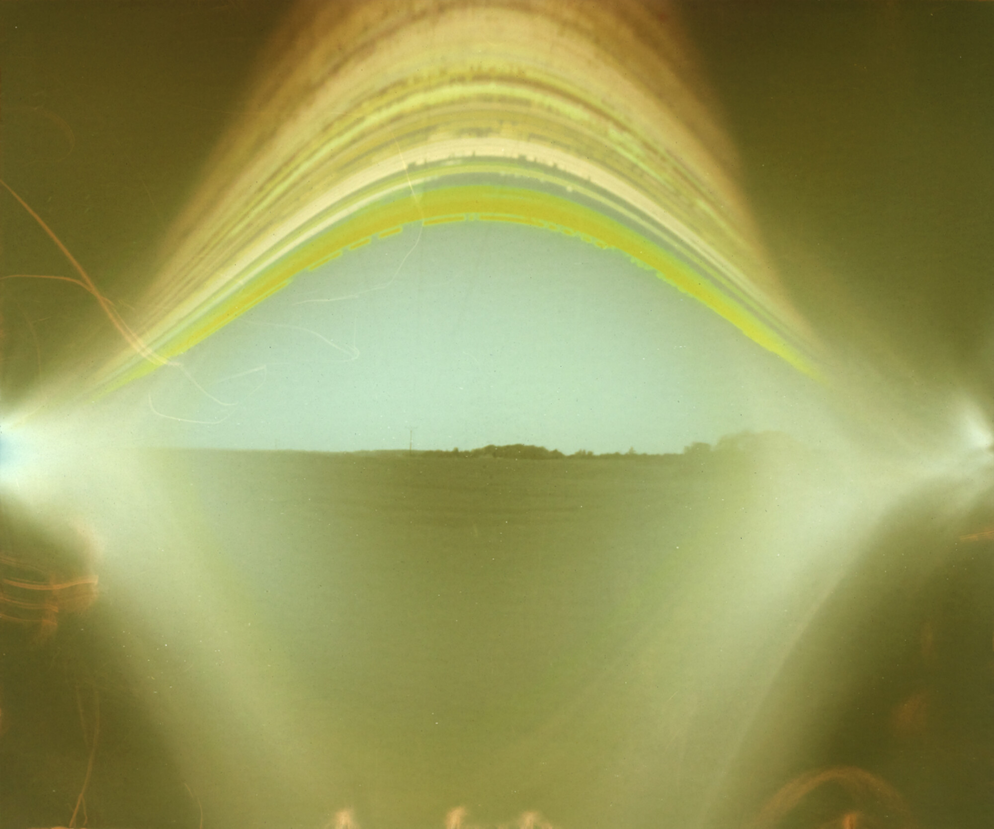 Light harvest, Fahren (sechs Monate), aus der Serie IN TIME, Pinholephotography von Anthonja Herold