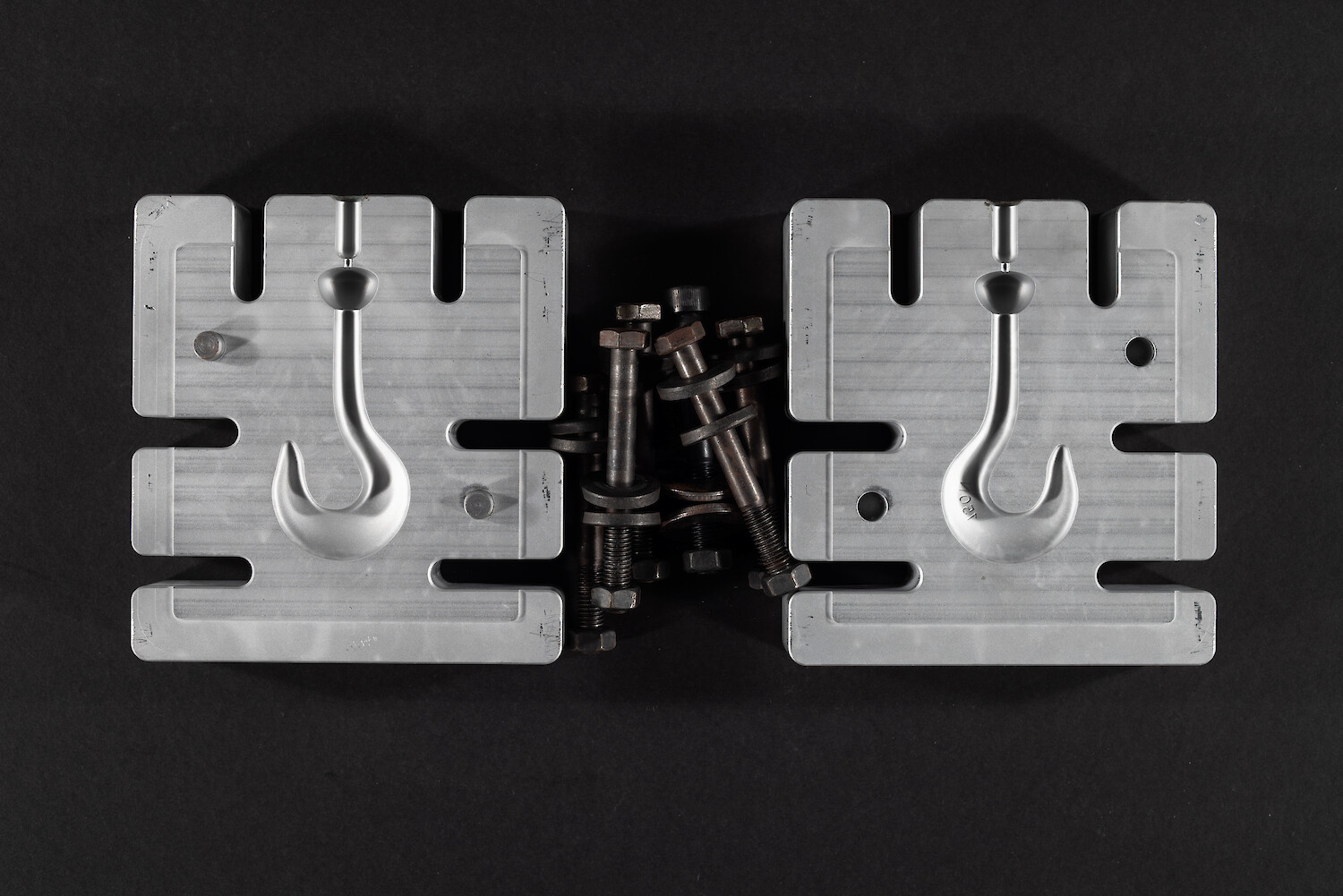 Bildname: Folkwang Finale Garderobrnhaken Aus Kunststoff Cpffno.1500x0