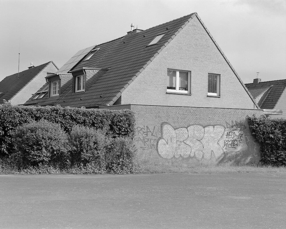 Bildname: Folkwang Industrial Design Auf Ebenem Grund F7i4zh.1000x0